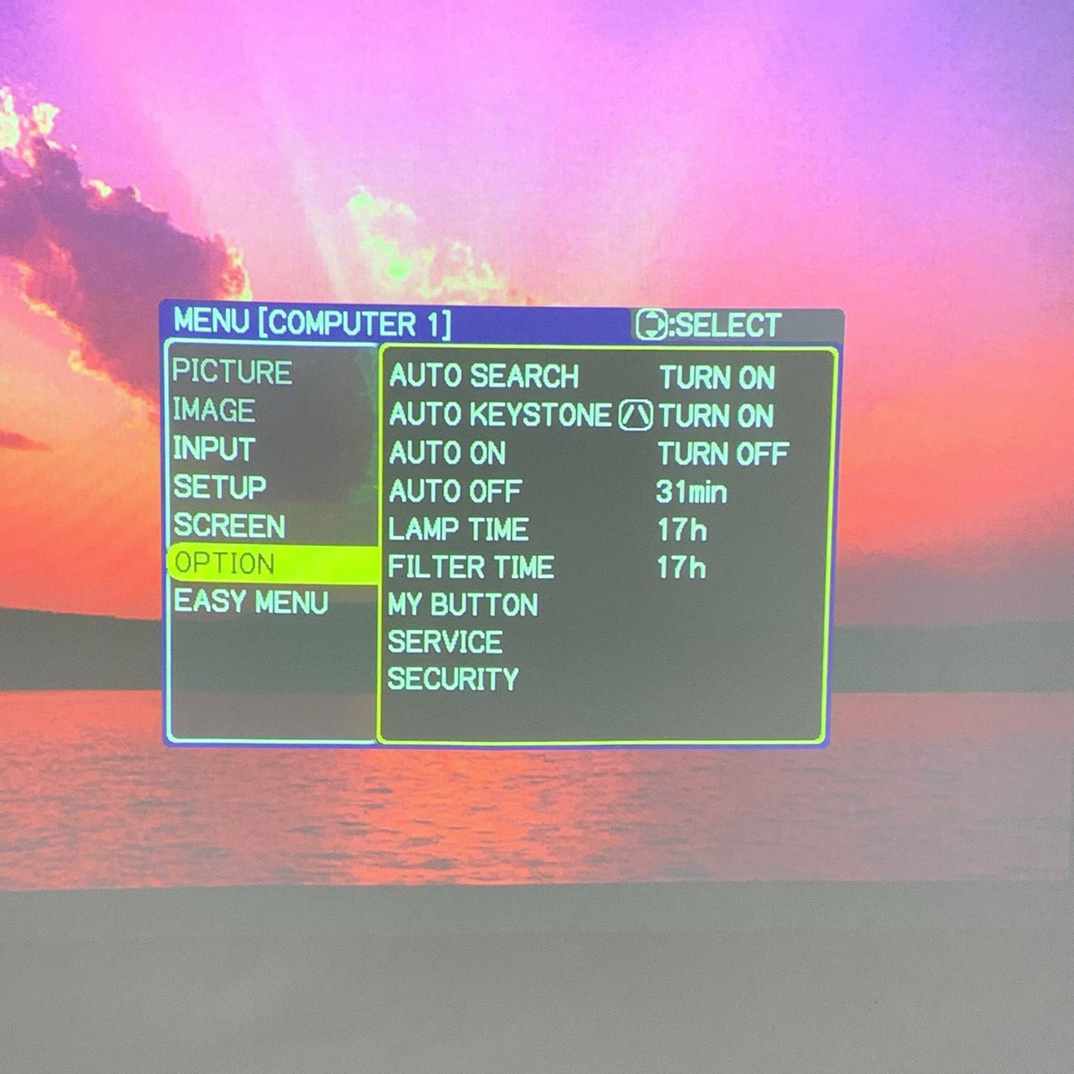 Hitachi CPX253 LCD Projector 17 Lamp Hours - No Remote7