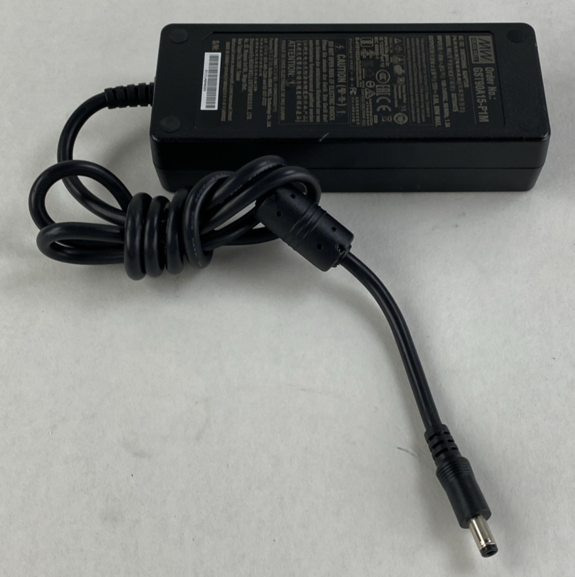 Mean Well GST90A15-P1M 15V 6A 90W AC Adapter