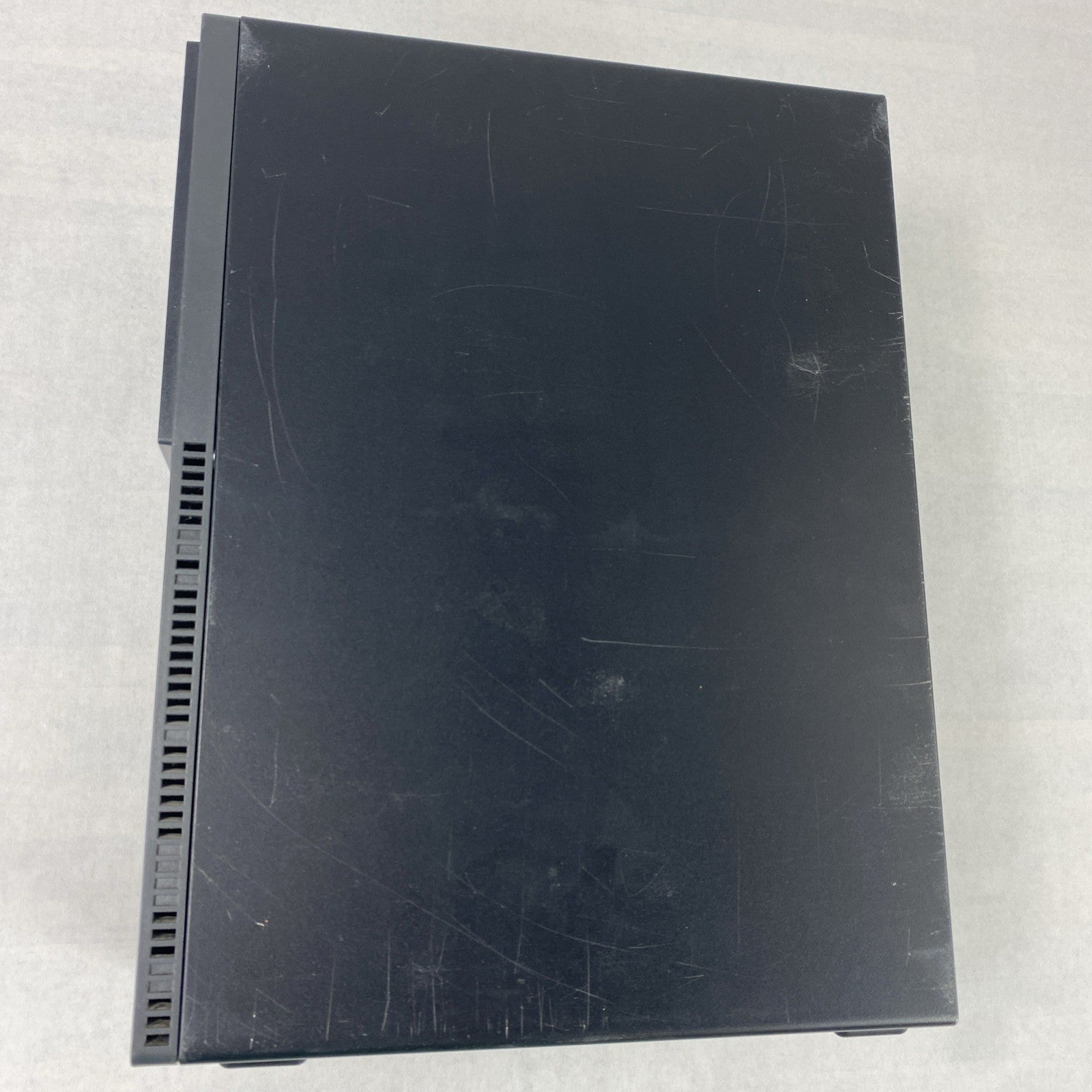 Lenovo ThinkCentre M710t MT Intel Core i7-7700 3.60 GHz 16 GB RAM No HDD No OS