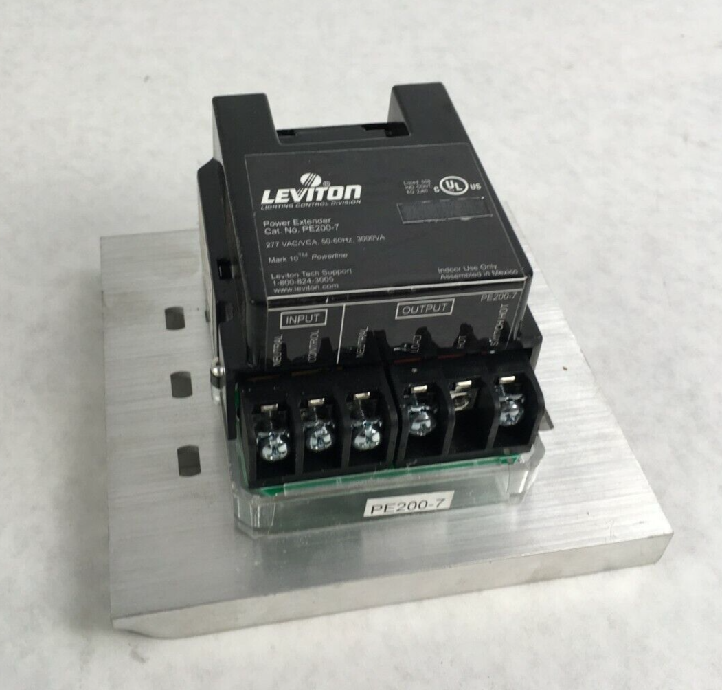 Leviton PE200-7 Power Extender