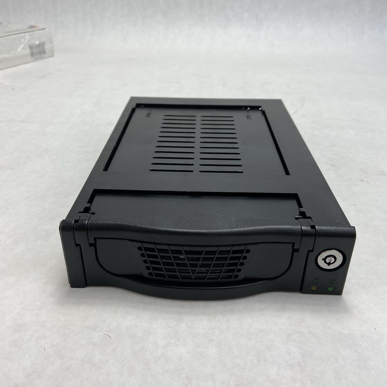 StarTech Removable Hard Drive Drawer 3.5 IDE/ATA Lot of 32