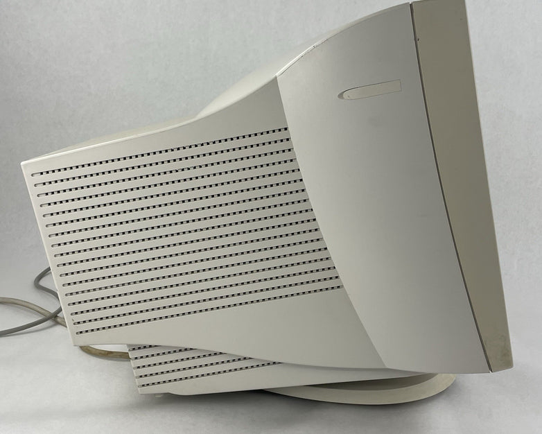 Gateway EV700 E7006 800x600 VGA CRT Color Computer Monitor