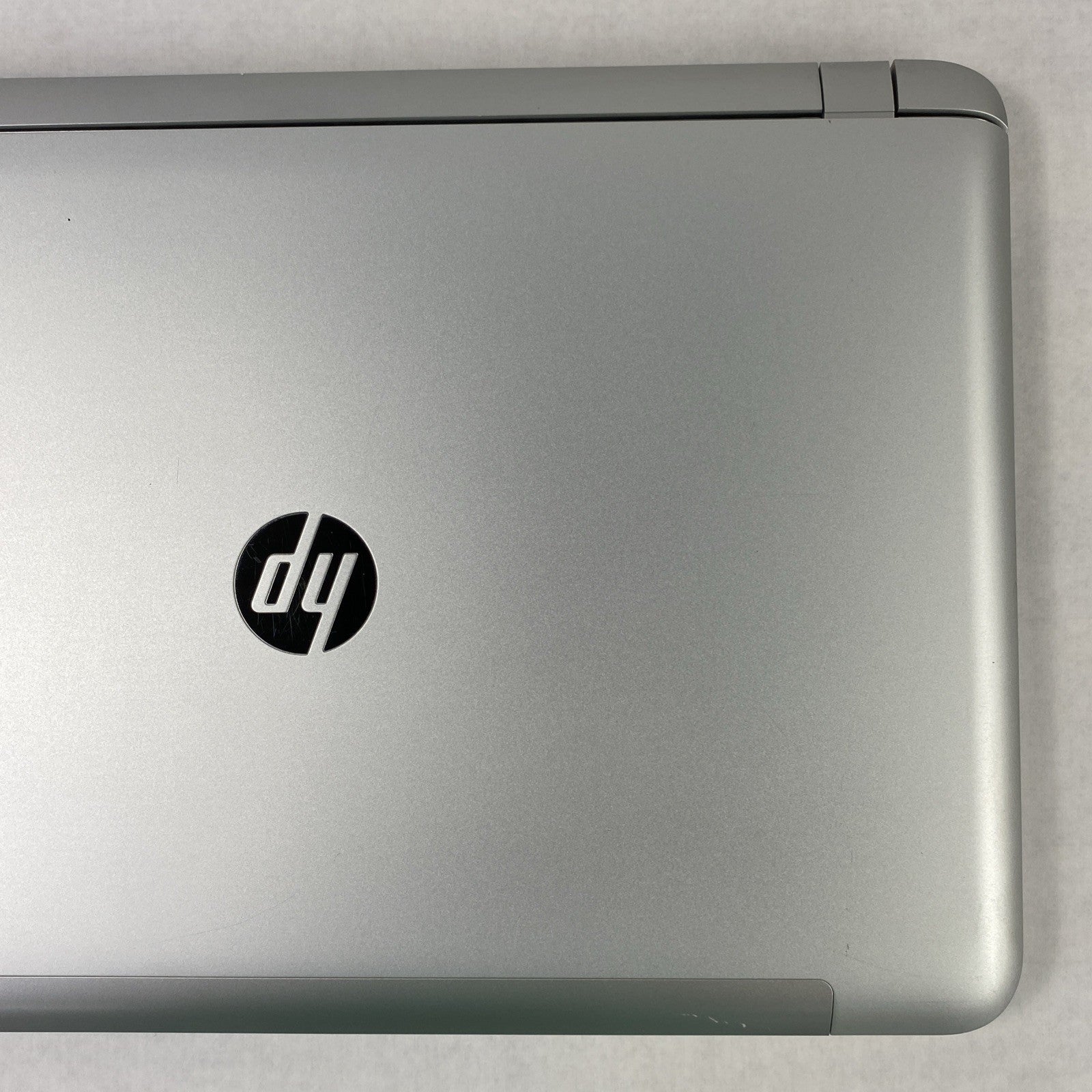 HP Envy NoteBook 17.3" Touch i7-6500U 2.5 GHz 16 GB RAM No Battery No HDD No OS