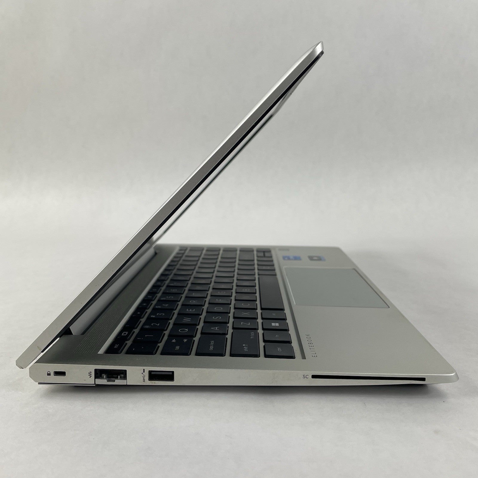 HP EliteBook 640 G9 14" i5-1235U 3.96 GHz 16 GB RAM No SSD/OS/AC3