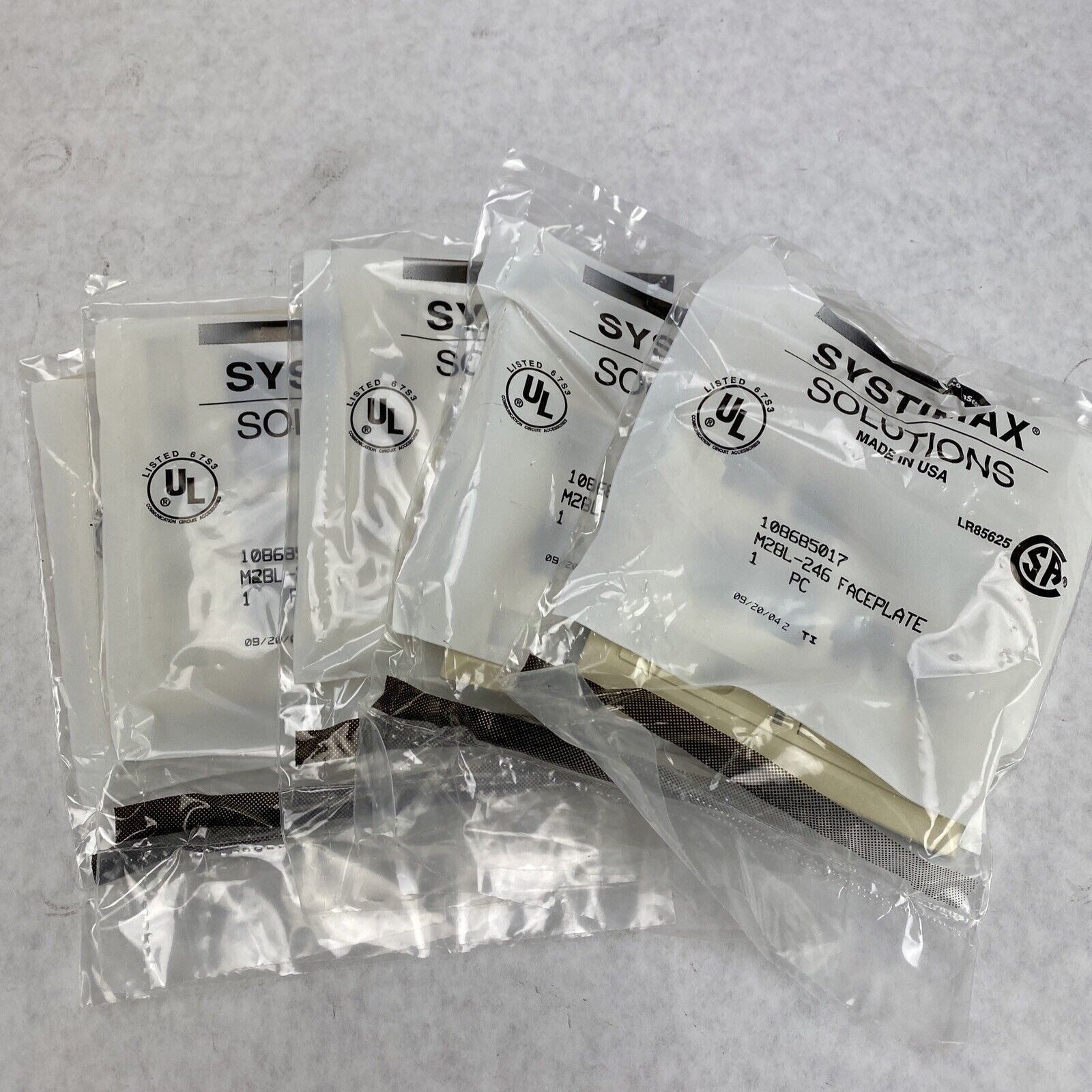 Lot( 5 ) Systimax 108685017 L Type M28L-246 8-Port Flush Mounted Faceplate Ivory