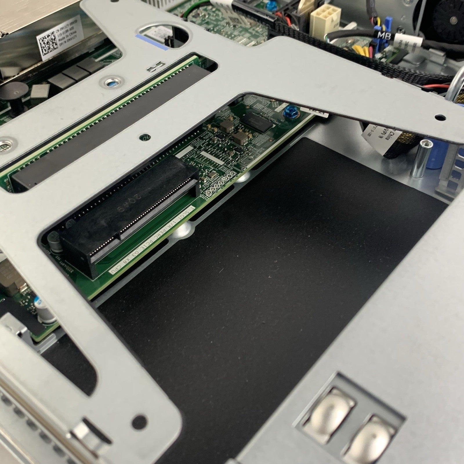 Dell PowerEdge R340 1U Server 1x Xeon E-2144G 3.6 GHz 16 GB No OS No HDD17
