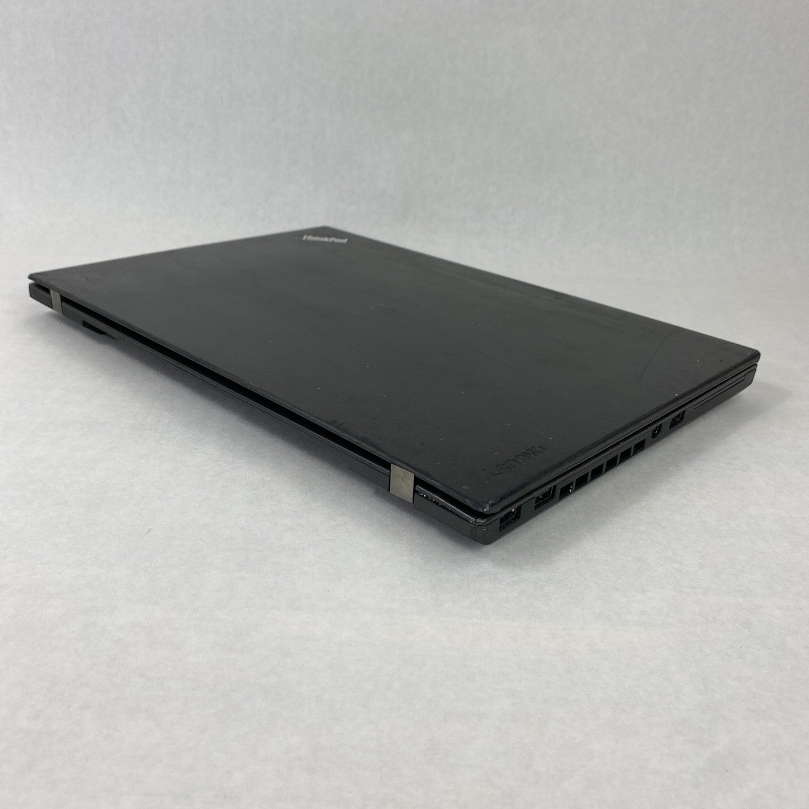 Lenovo ThinkPad T460 Intel Core i5-6300U 2.40 GHz 8 GB RAM 14" No HDD No OS