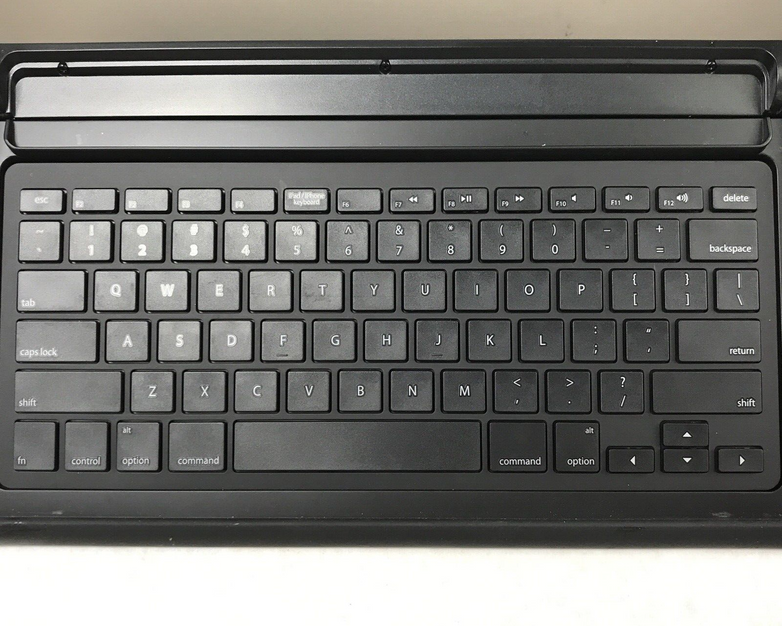 iHome HiDM5B Bluetooth Keyboard and Wireless Speaker System Black