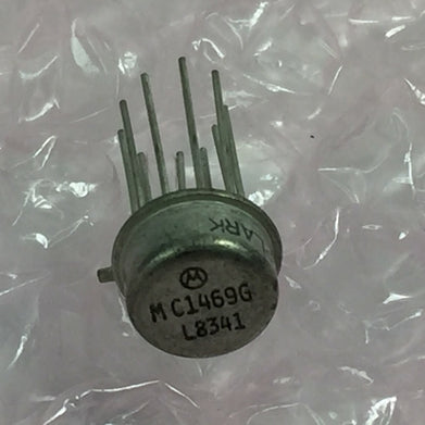 Motorola MC1469G Regulator 1 Output BIPolar MBCY10   NOS