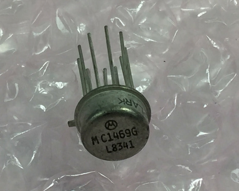 Motorola MC1469G Regulator 1 Output BIPolar MBCY10   NOS
