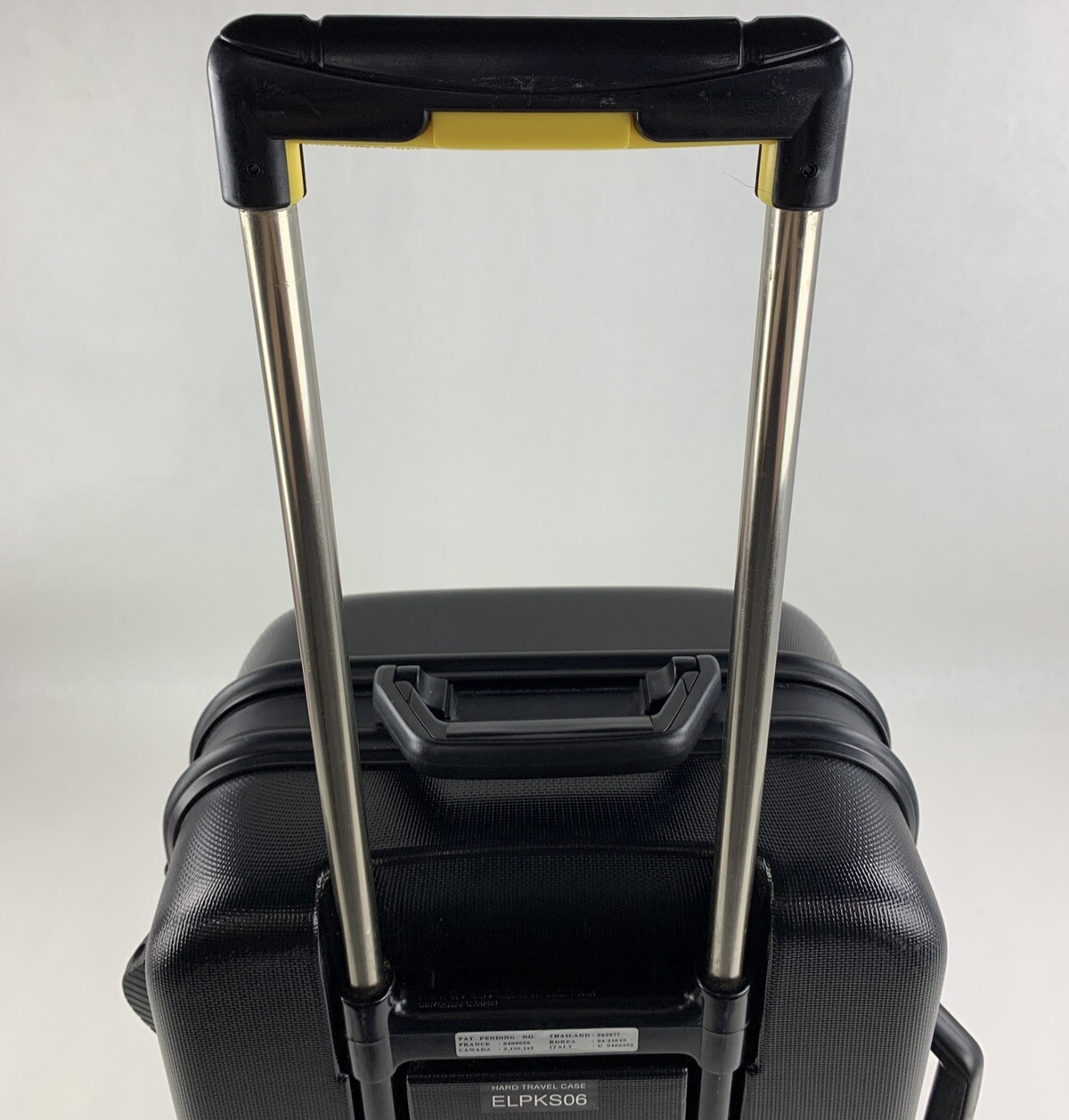 Epson ELPKS06 Hard Shell Case on Wheels Unlocked
