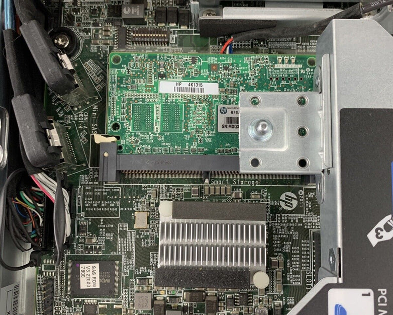 HP Proliant DL360p G8 Gen8 2x Quad Core E5-2609 2.4 GHz 16 GB RAM No HDD No OS