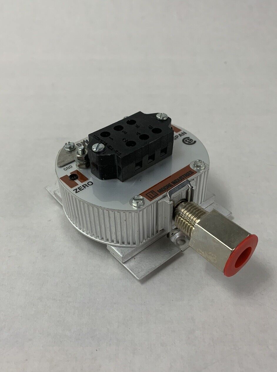 Moore Industries Pressure/Current Transmitter PIX/3-15PSIG/4-20MA/12-42DC