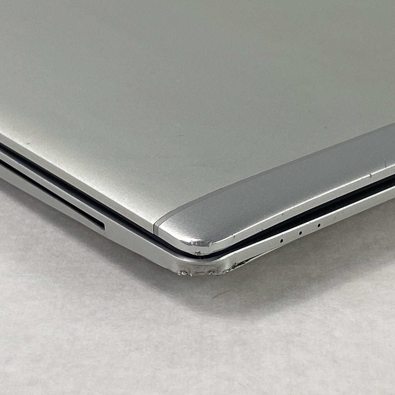 HP EliteBook 850 G6 Touch Core i5-8365U 1.60 GHz 8 GB RAM 15.6" No HDD No OS