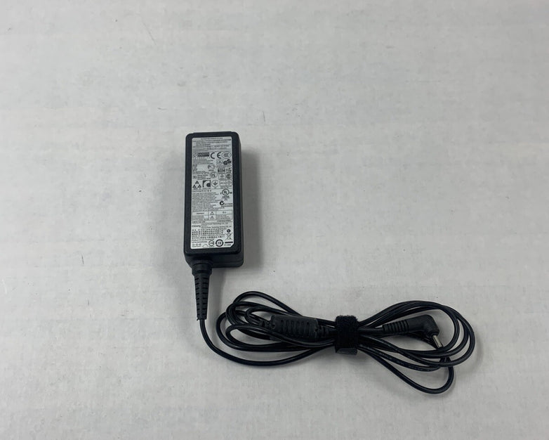 Lot of 5 Samsung A12-040N1A AC Adapter 12V