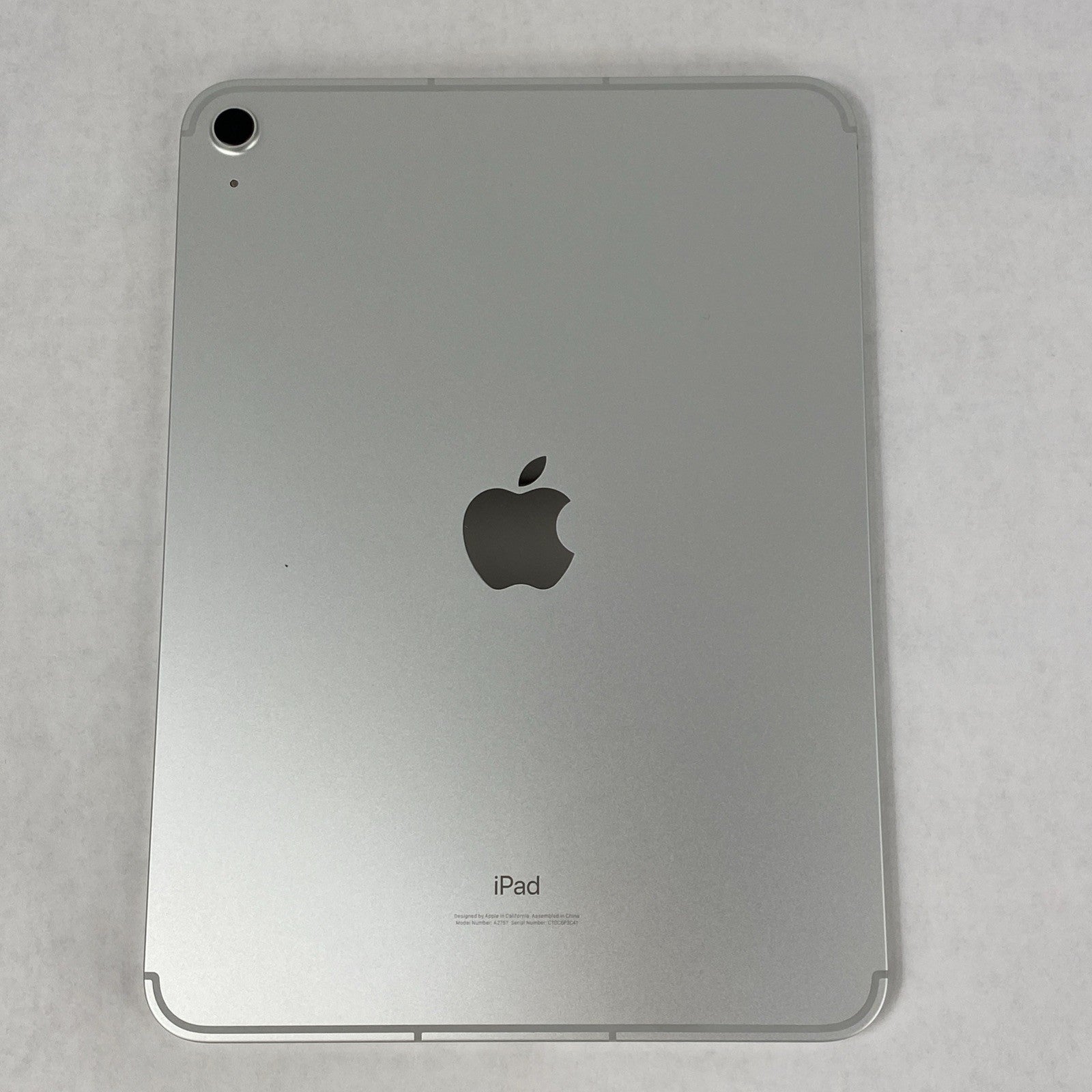 Apple iPad 10th Gen A2757 64GB Unlocked 10.9" Wi-Fi Silver IOS 26.610