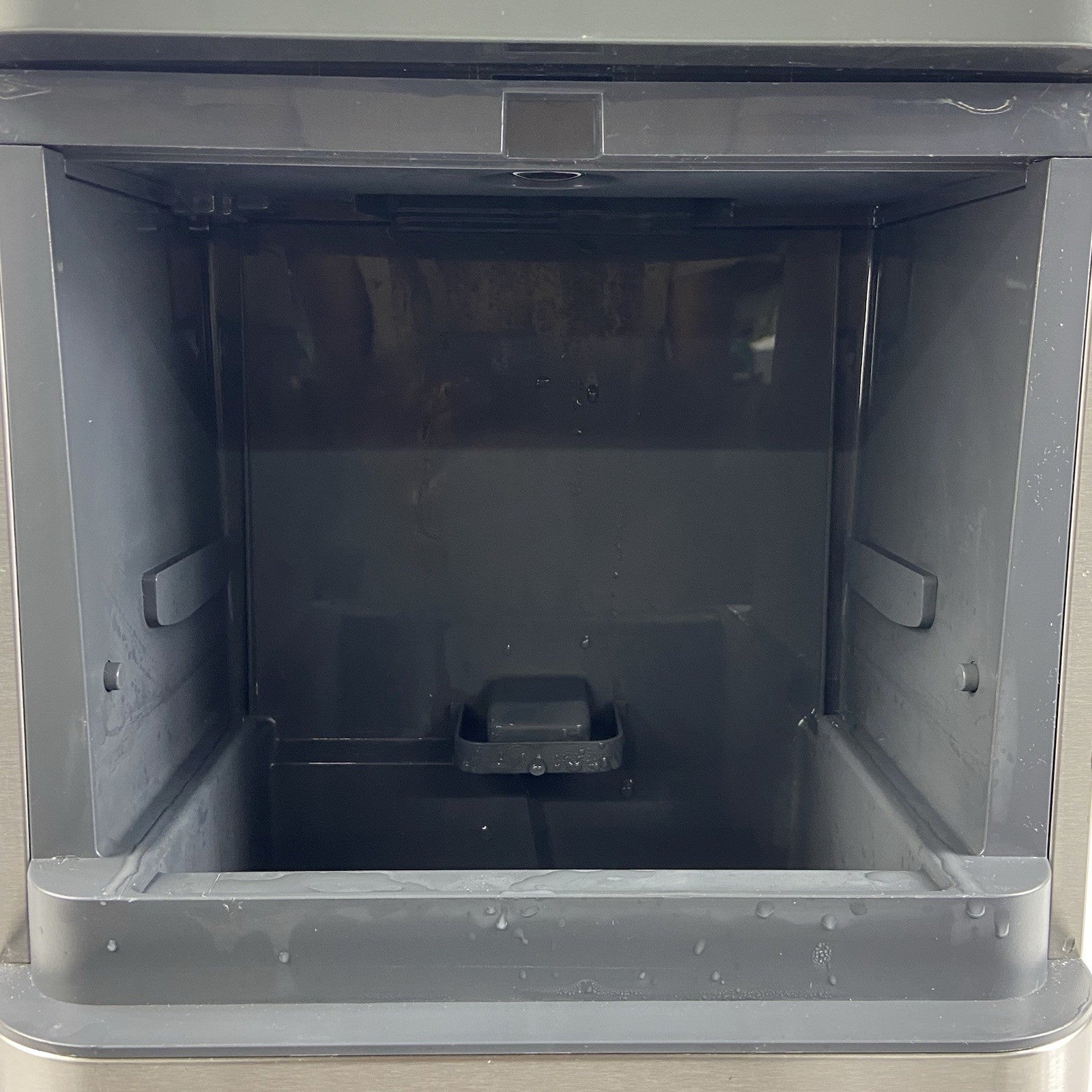 GE Profile Opal 2.0 XPIO13SCFSS Stainless Steel Countertop Nugget Ice Maker3