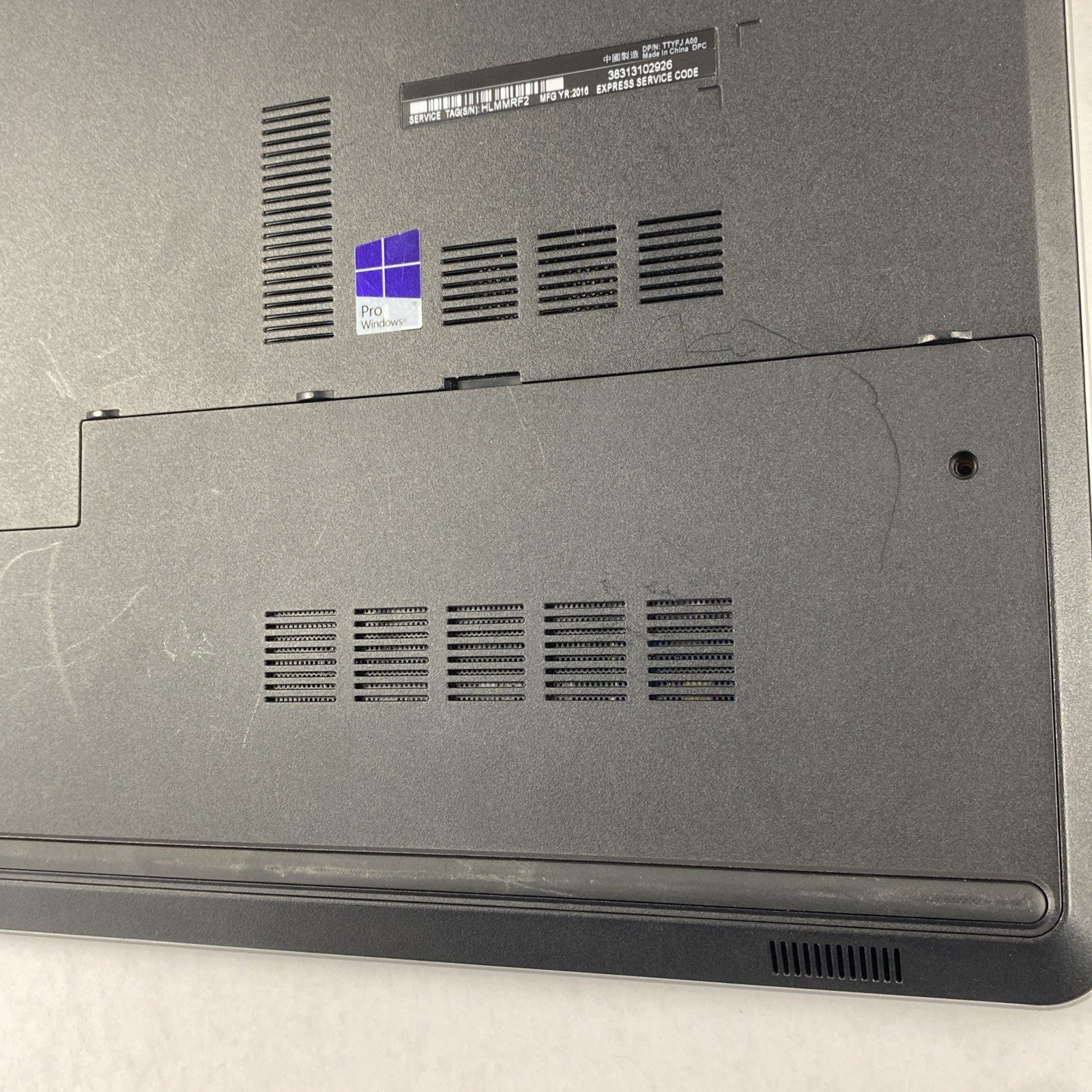 Dell Inspiron 5759 Core i5-6200U 2.3GHz 8GB RAM 17.3" No Battery No HDD No OS