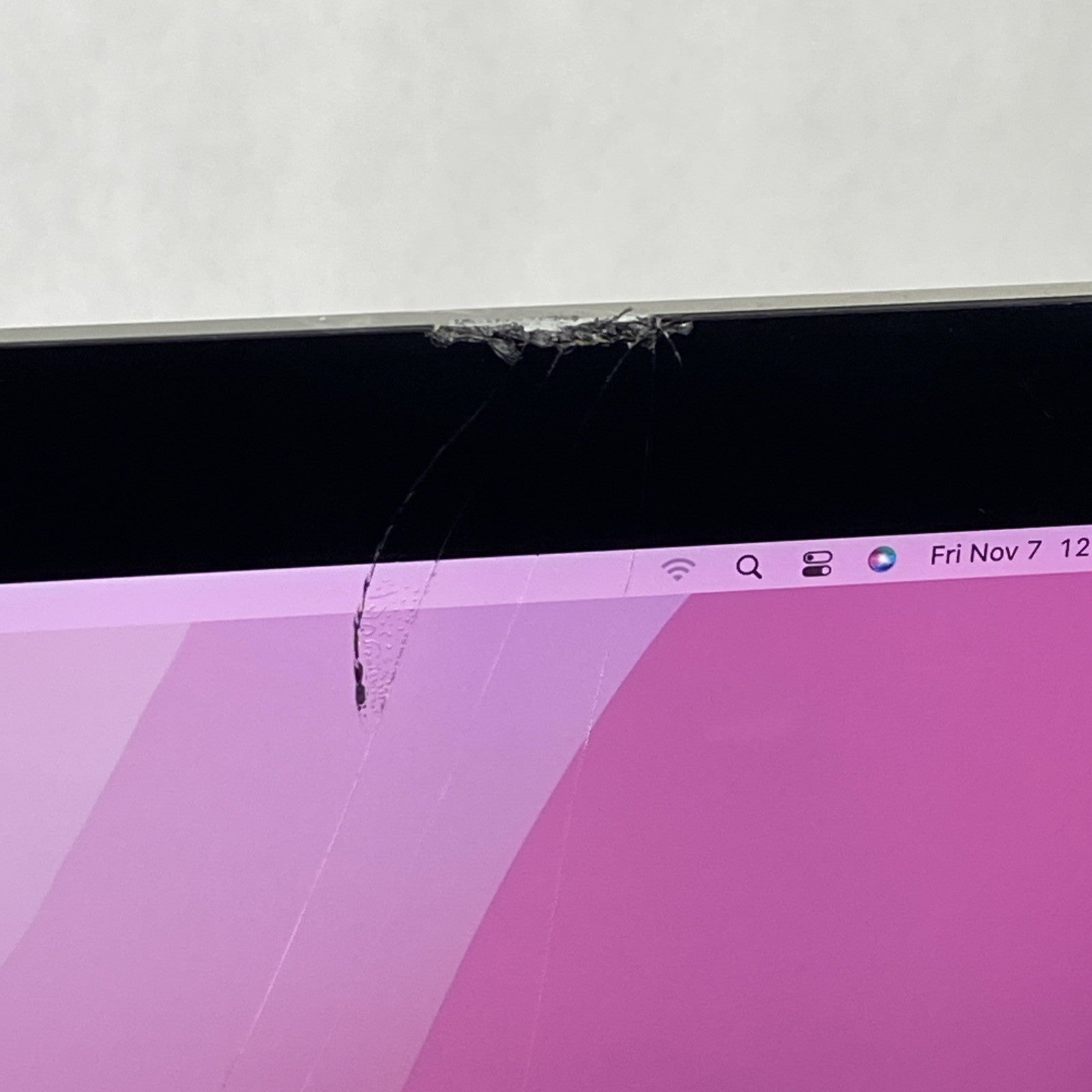 Apple A1418 iMac Retina 4k 21.5" 2015 3.1GHz i5 16GB RAM 1TB HDD Fusion -Cracked