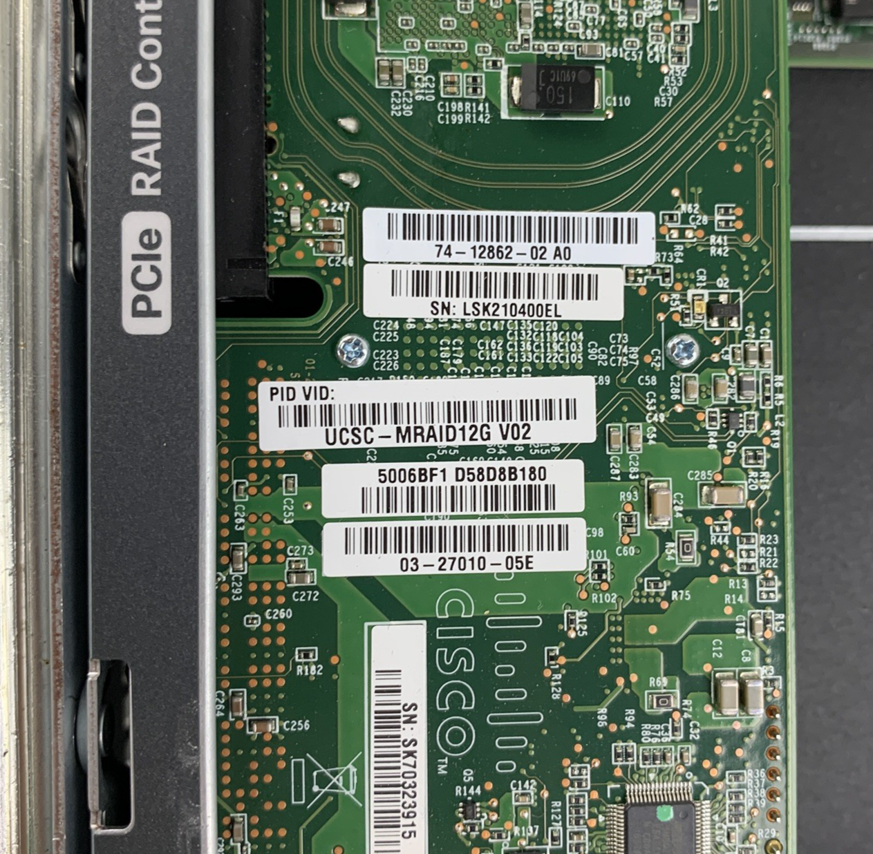 Cisco UCSC-C220-M4S Server 1x Xeon E5-2630 V3 2.4 GHz 32 GB RAM No OS No HDD