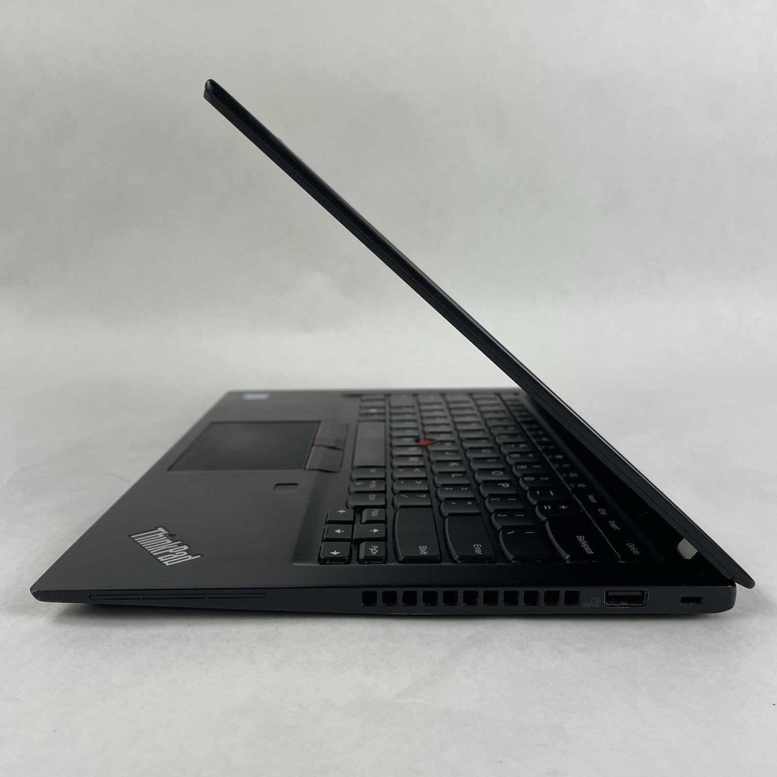 Lenovo ThinkPad T490s 14" i5-8365U 1.60 GHz 8 GB RAM No SSD/OS/AC - Logo6