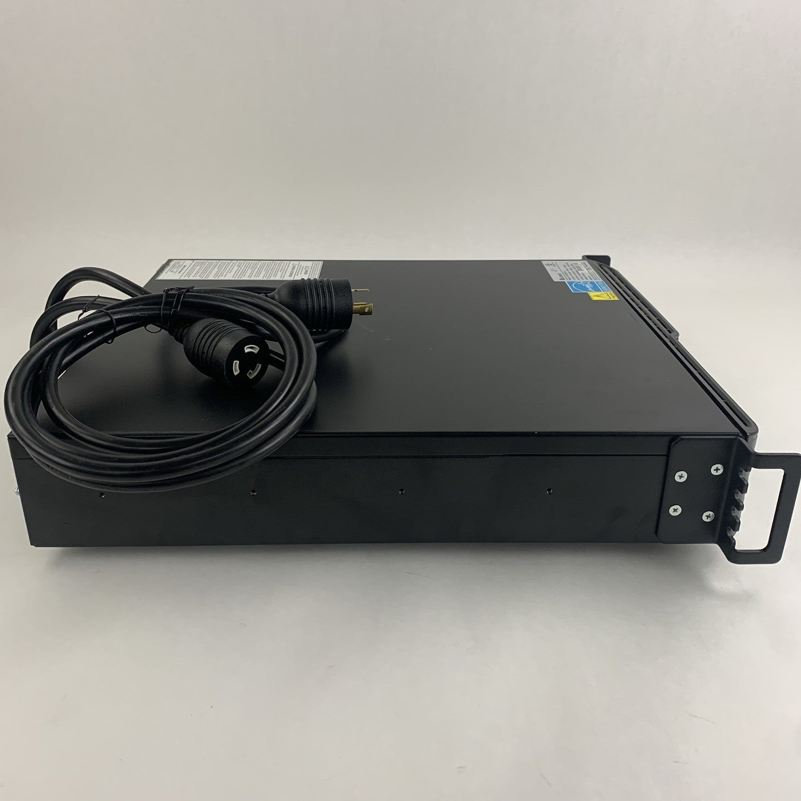 Vertiv Liebert GXT4-2000RT120 125V 20A 1940VA UPS Tested No Batteries IS-Unity7