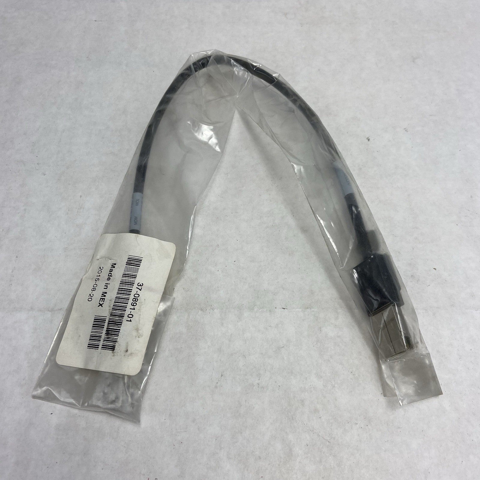 Cisco CAB-STK-E-0.5M 37-0891-01 50cm C2960S/C2960X Blade Switch Stack Cable NEW