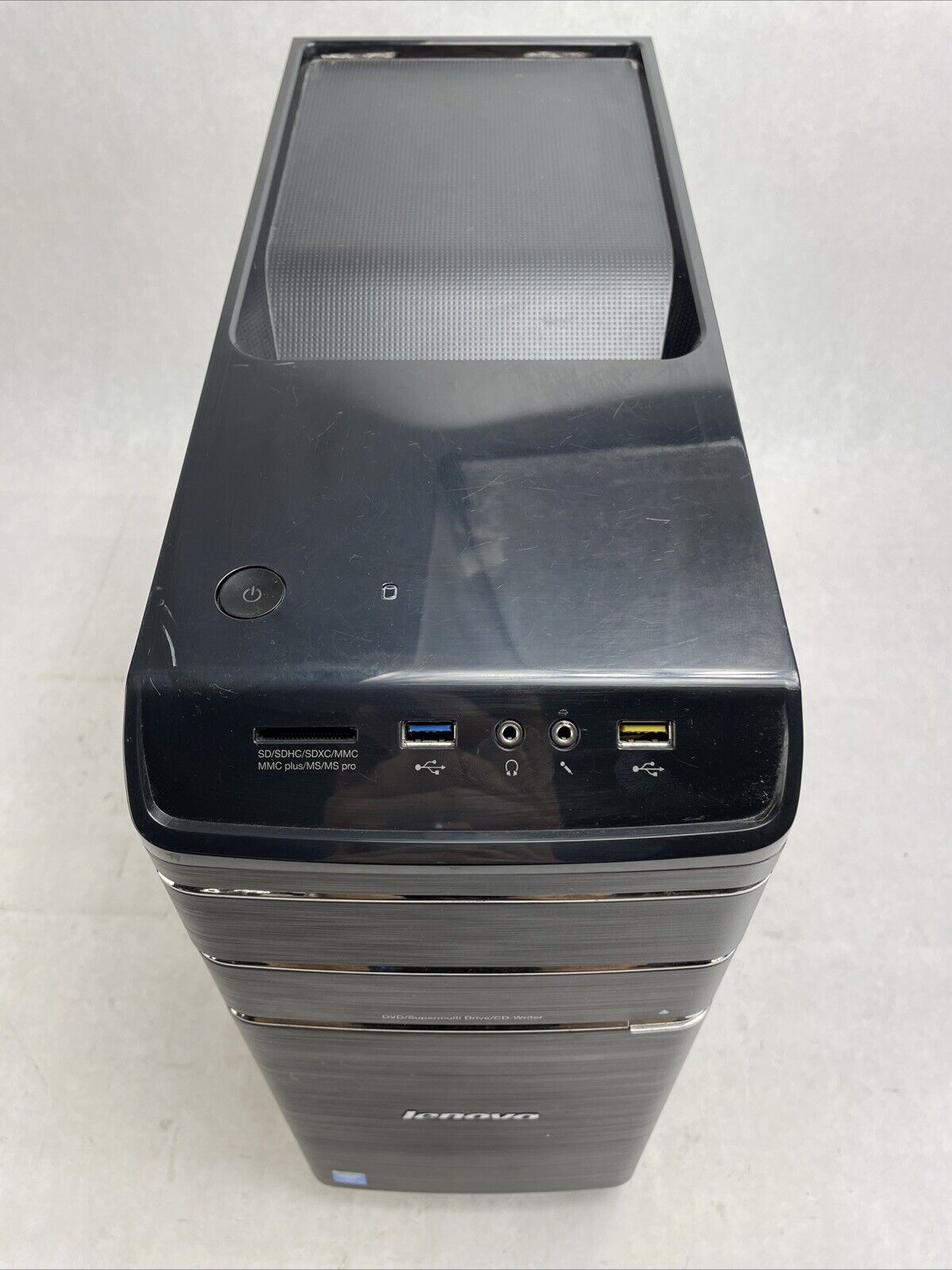 Lenovo K450e MT Intel Core i5-4460 3.2GHz 8GB RAM No HDD No OS