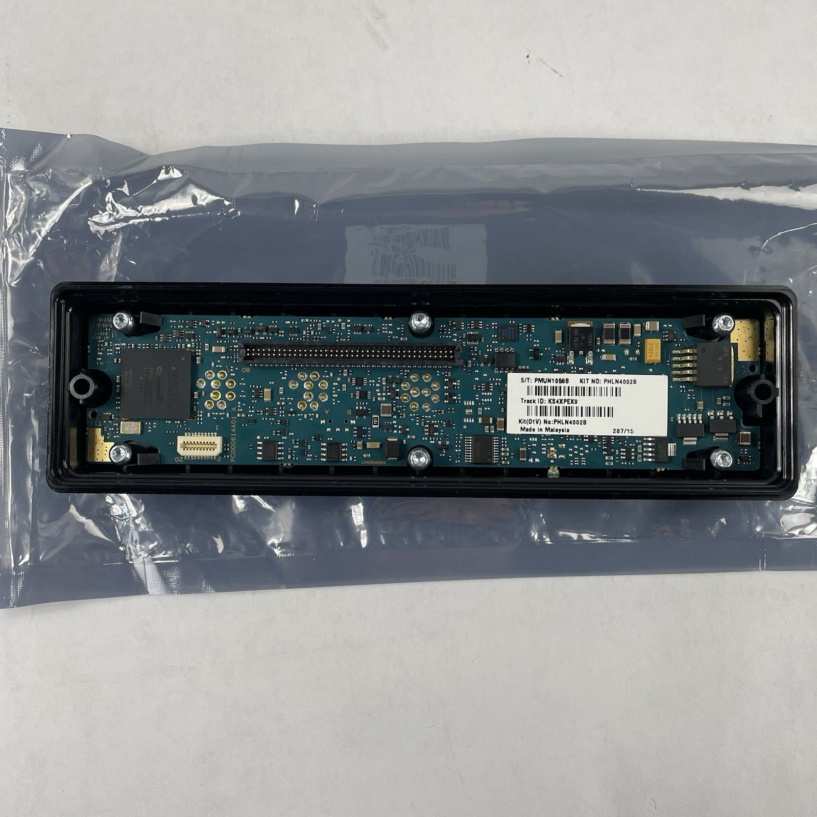 Motorola PMUN1058 APX Mobile Remote Head TIB