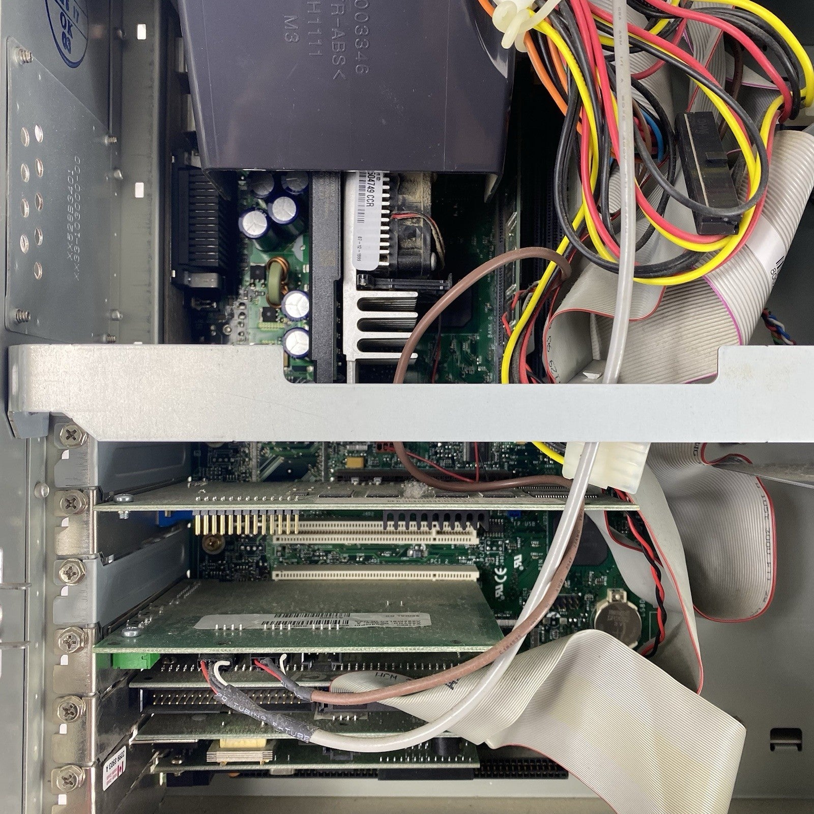 Gateway TBR3 550 PIII Pentium III 550MHz 128MB RAM No HDD No OS