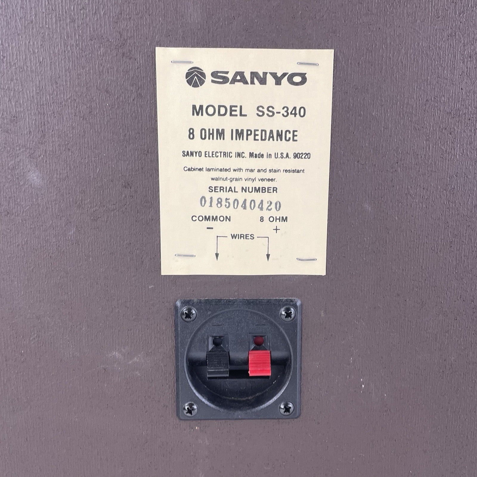 Sanyo SS-340 26" Home Audio Floor Standing Walnut Speaker Pair 8 Ohm