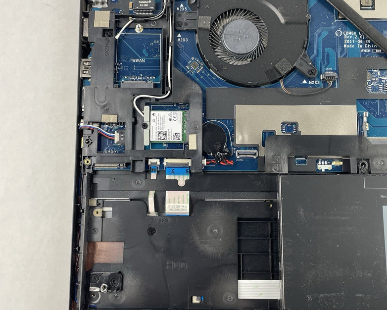 Dell Latitude 5580 15.6" i5-7300U 2.60 GHz 8 GB RAM No SSD/OS/AC