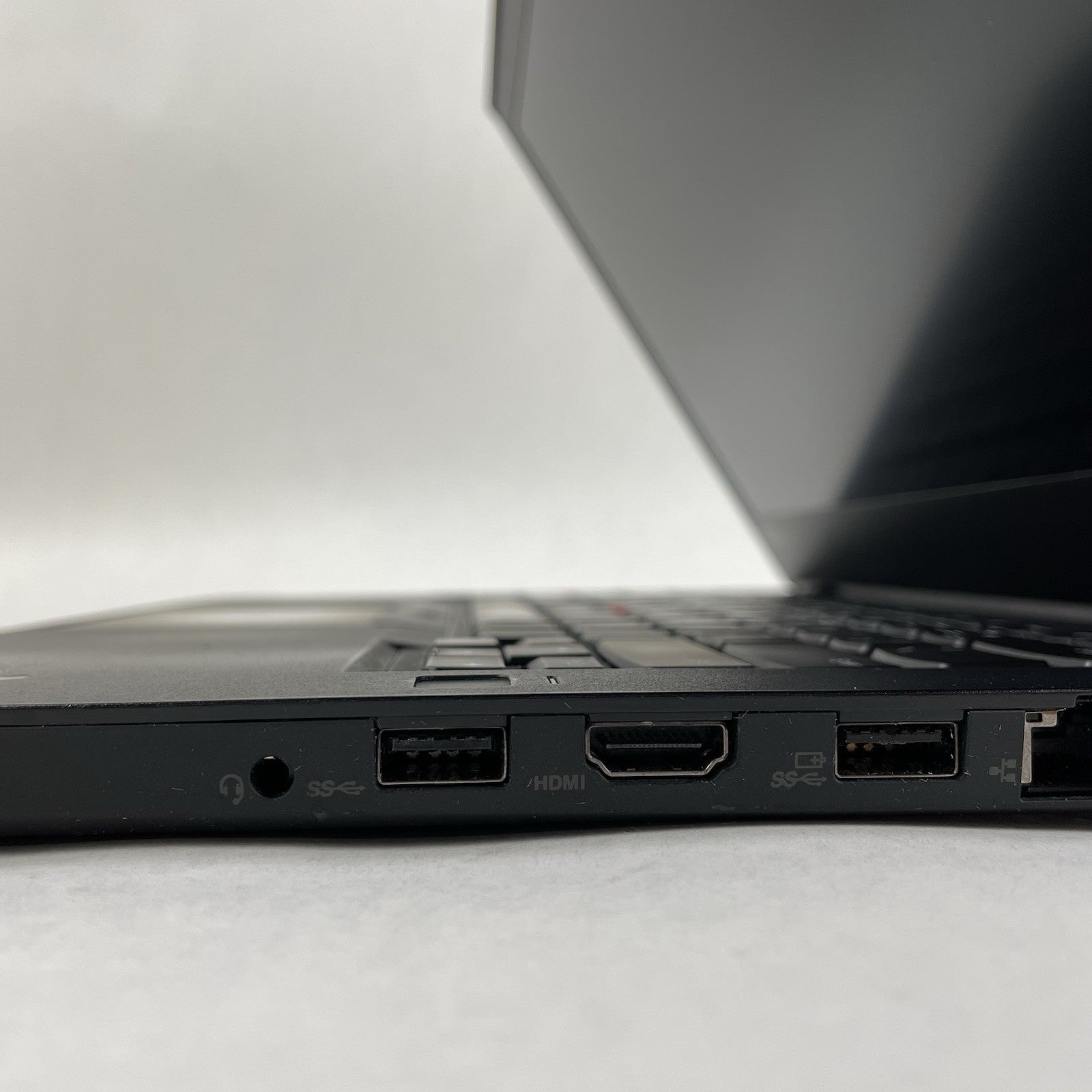Lenovo ThinkPad T480 14" i5-8350U 1.70 GHz 8 GB RAM No SSD/AC/OS/Battery8