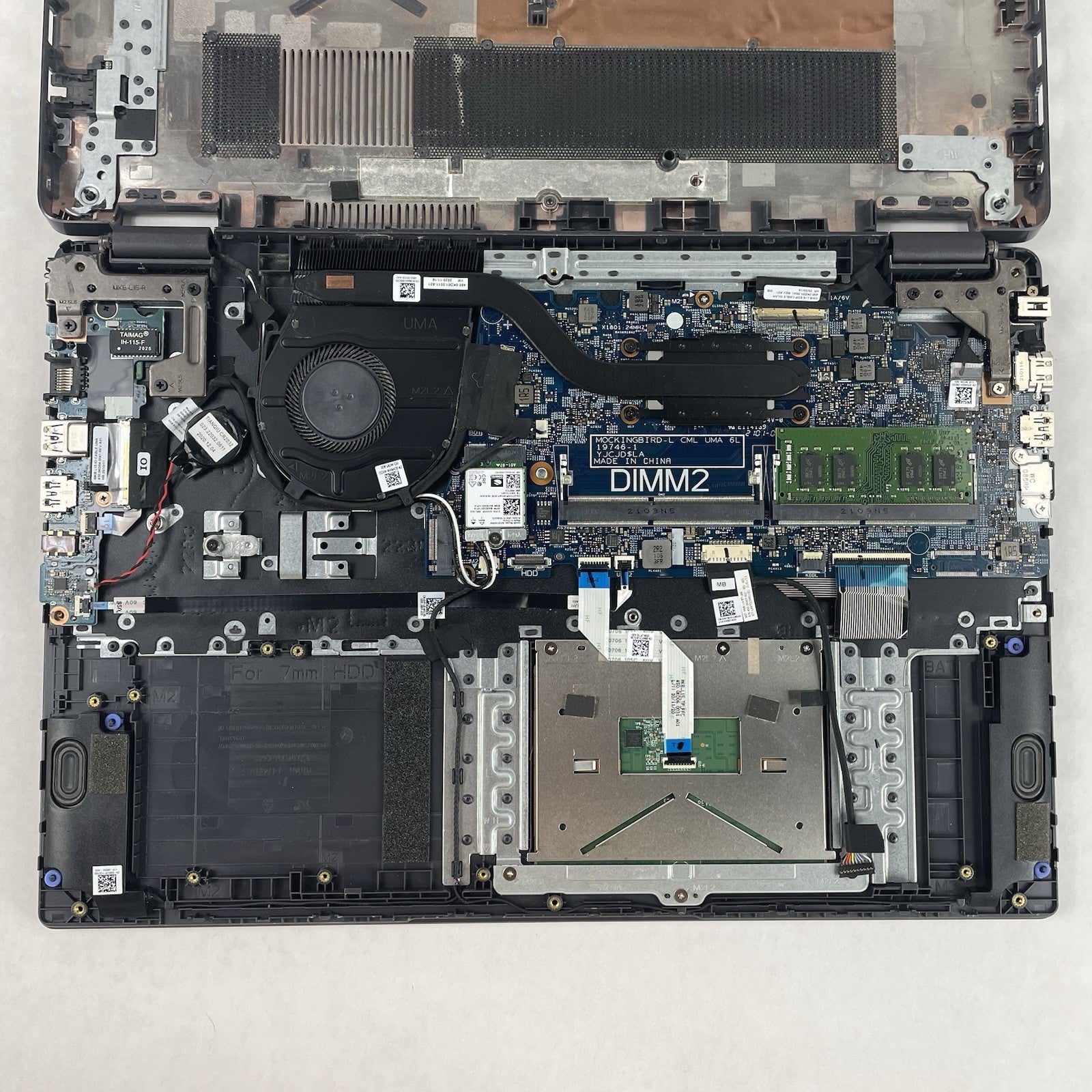 Dell Latitude 3510 15.6" i7-10510U 1.80 GHz 8 GB RAM No SSD/OS/AC/Batt16