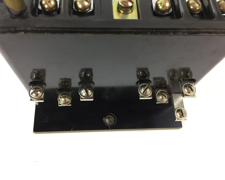 General Electric Relay Model 12HFA151A9H 120 Volt Multicontact CRACKED COVER