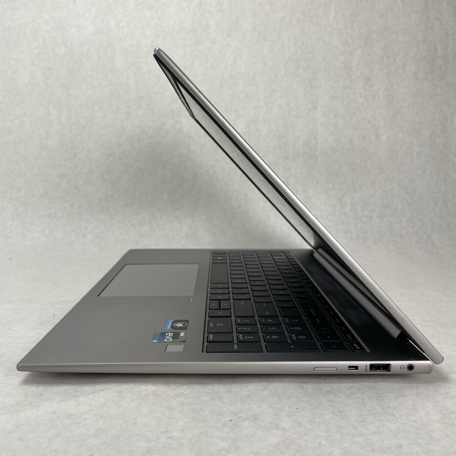 HP ZBook FireFly G9 16" i7-1260P 2.079 GHz 16 GB RAM No SSD/OS/AC - Sticky Keys5