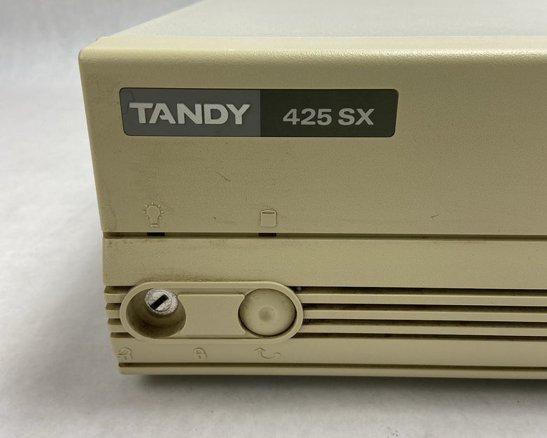 Tandy 425 SX DT Intel 80486SX + 487SX 25MHz 8MB RAM No HDD No OS Bad Batt Tested