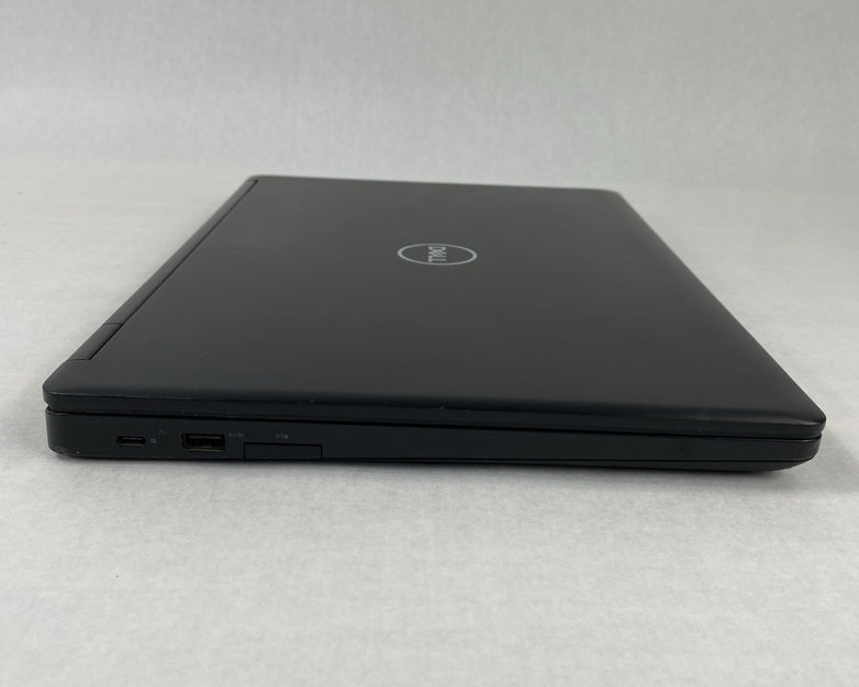 Dell Latitude 5590 Core i5-7300U 2.60 GHz 8 GB RAM 15.6" No Battery No HDD No OS