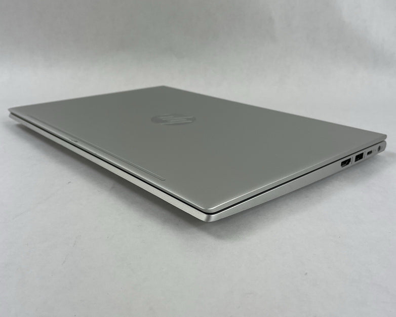 HP ProBook 630 G8 13.3" i7-1165G7 2.60 GHz 8 GB RAM No SSD/OS/AC