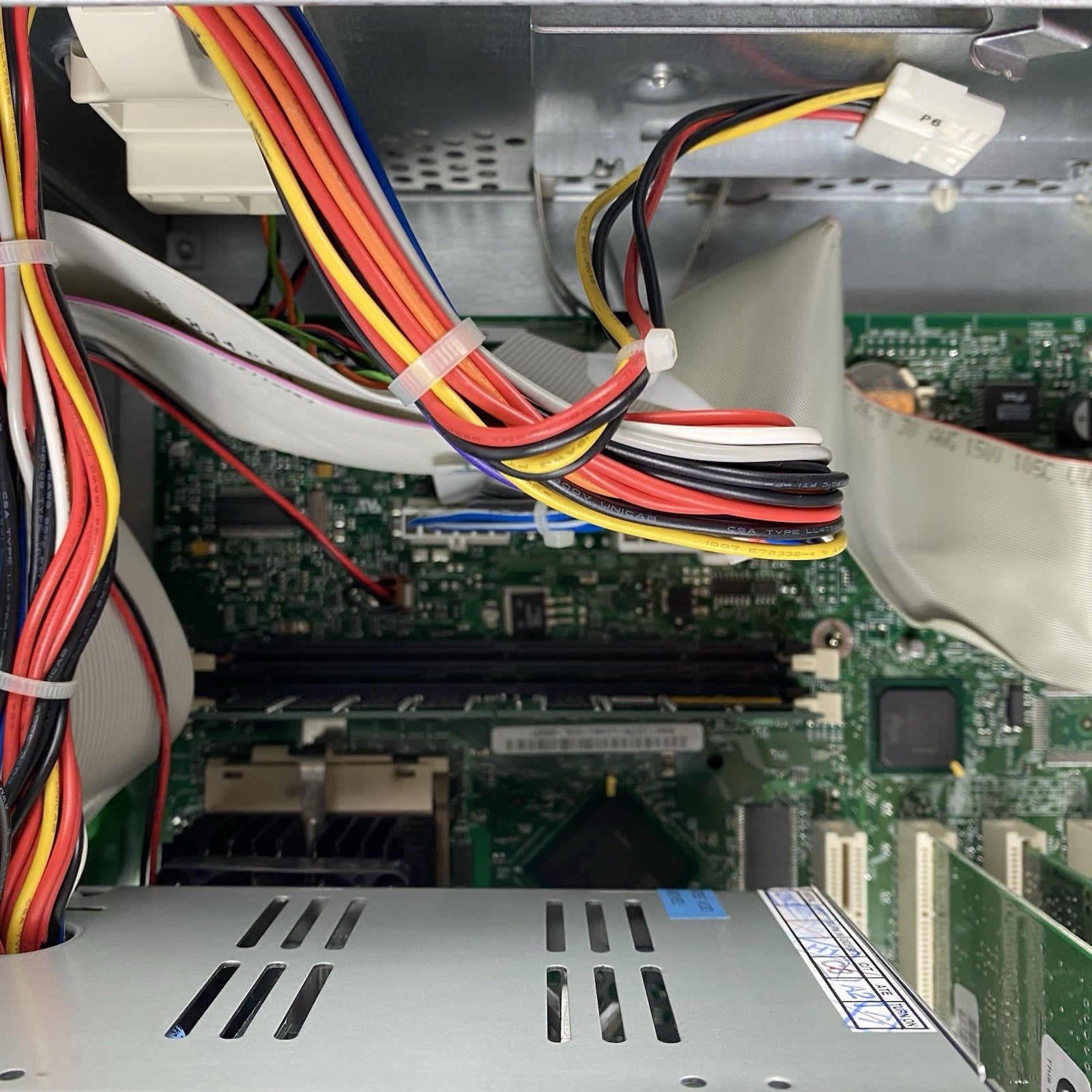 Dell Dimension L466CX Intel Celeron 466MHz 64MB RAM No HDD No OS