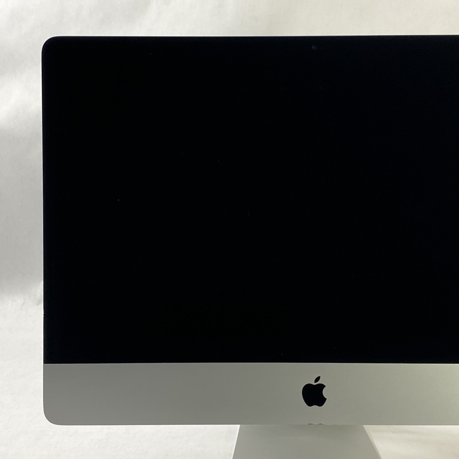 Apple A1418 iMac 21.5" 2014 1.40GHz i5 8GB RAM 500GB HDD macOS 11.7.15