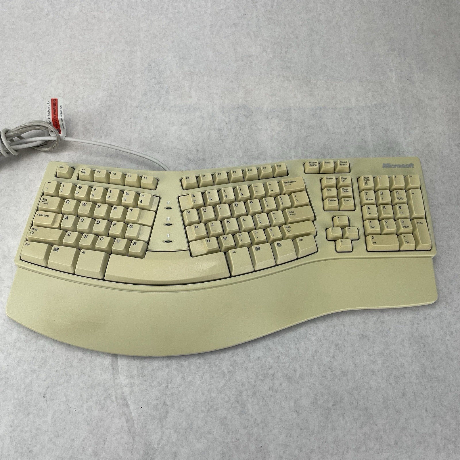 Microsoft X06-19331 Ergonomic Keyboard Tested1