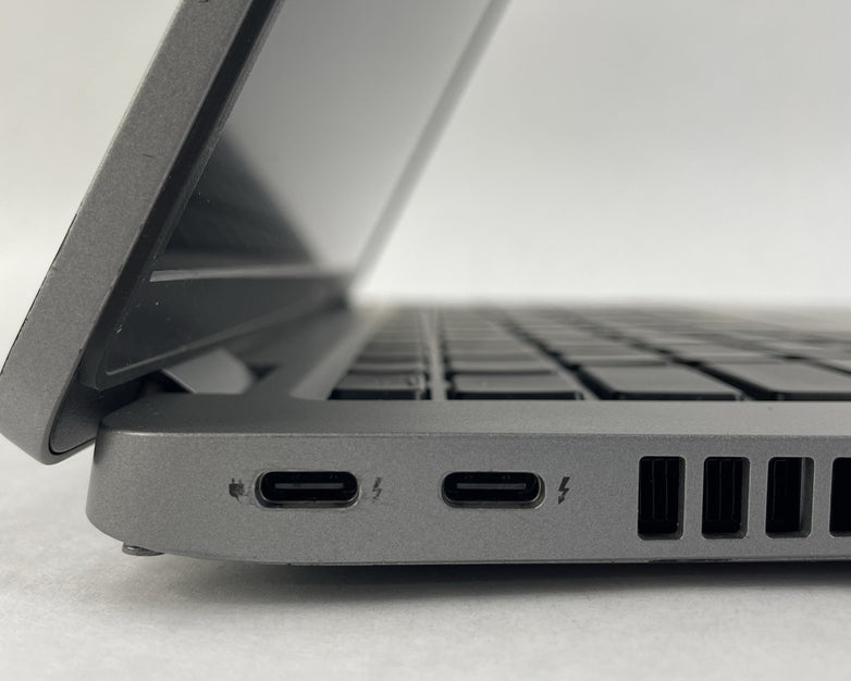 Dell Latitude 5420 14" i5-1135G7 1.40 GHz 8 GB RAM No SSD/OS/AC - Worn Paint