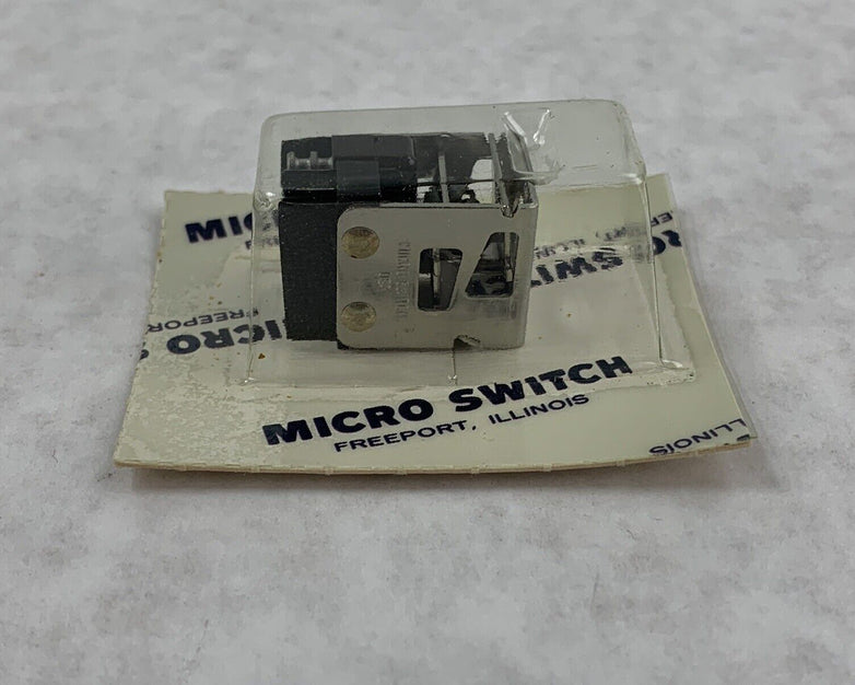 Micro Switch 6A46 2D113 Lot Of 5