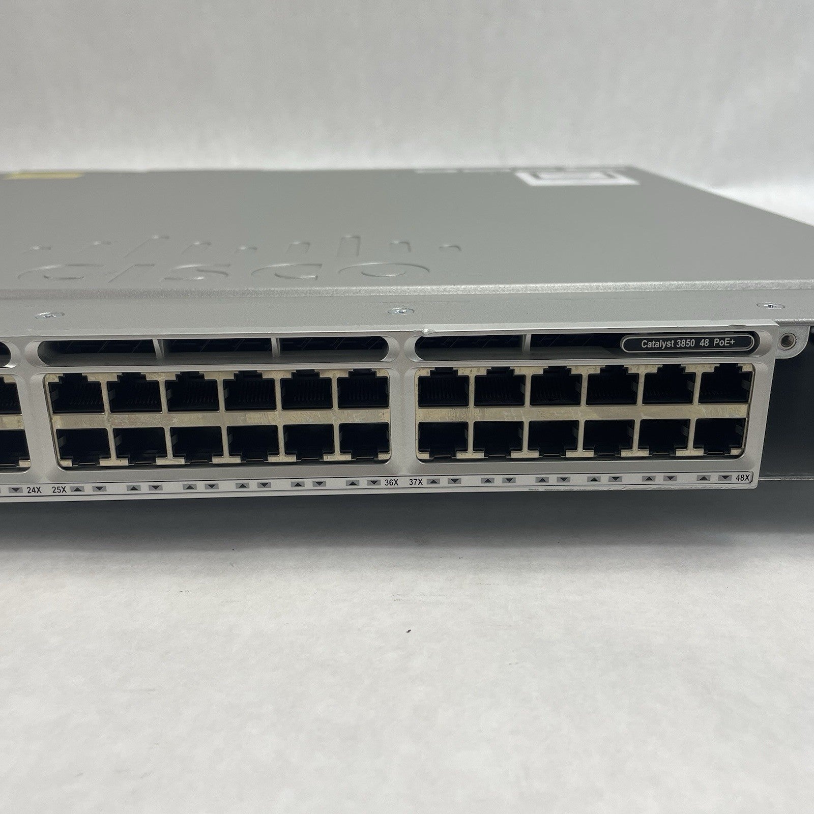 Cisco WS-C3850-48PW-S 48-Port PoE+ Gigabit Layer 3 Managed Switch Tested & Reset4