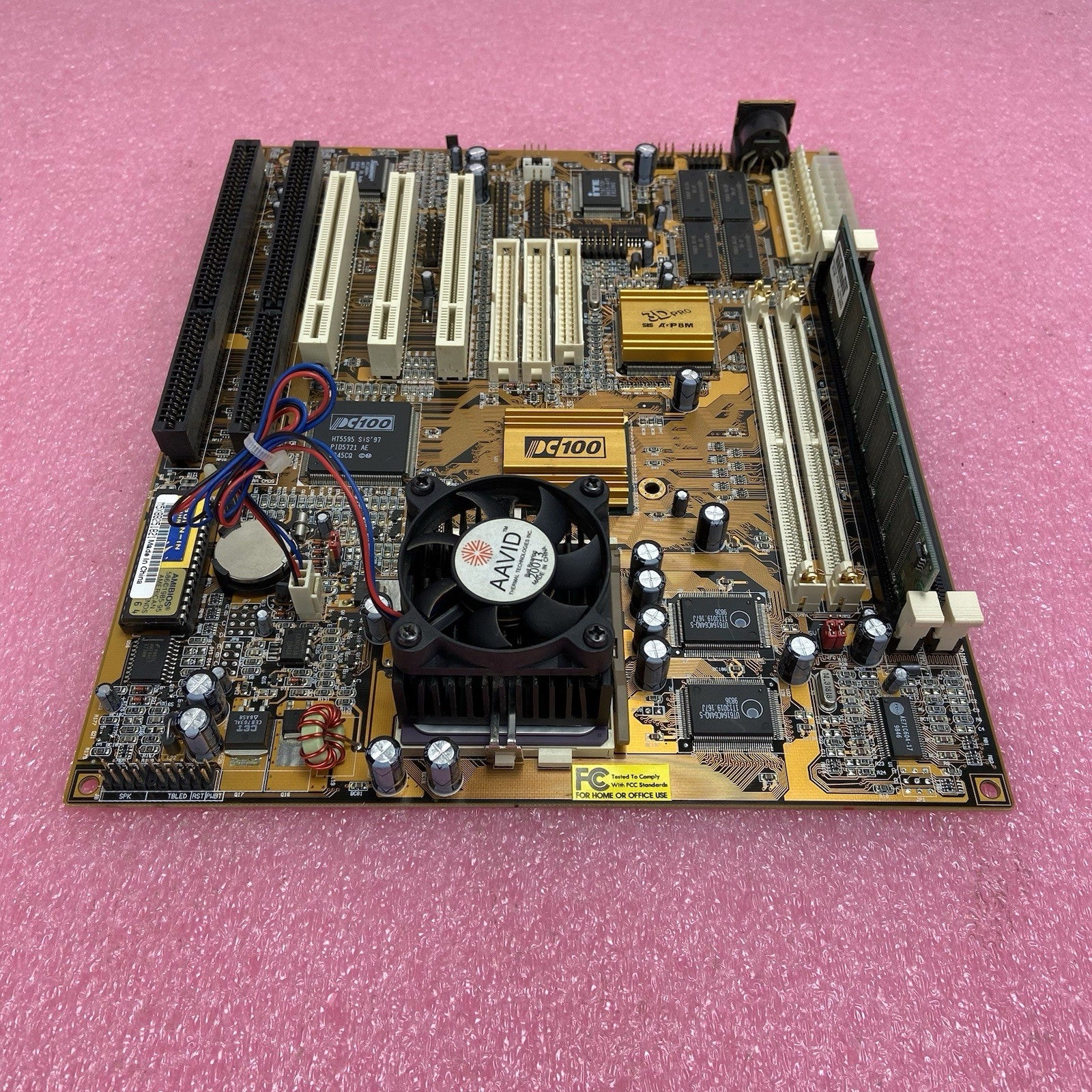 PC CHIPS M590 Motherboard AMD K6-2 3D MMX 149MHz 64MB RAM Baby AT 2x ISA2