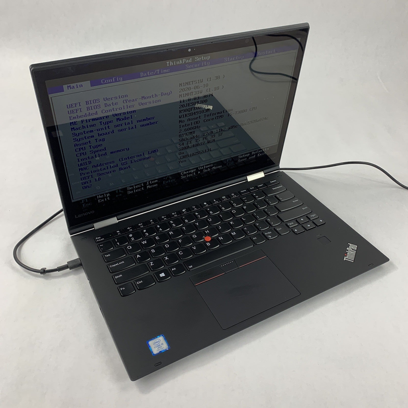 Lenovo X1 Yoga Gen 2 14" i5-7300U 2.6 GHz 8 GB Ram No OS No HDD No Batt No AC