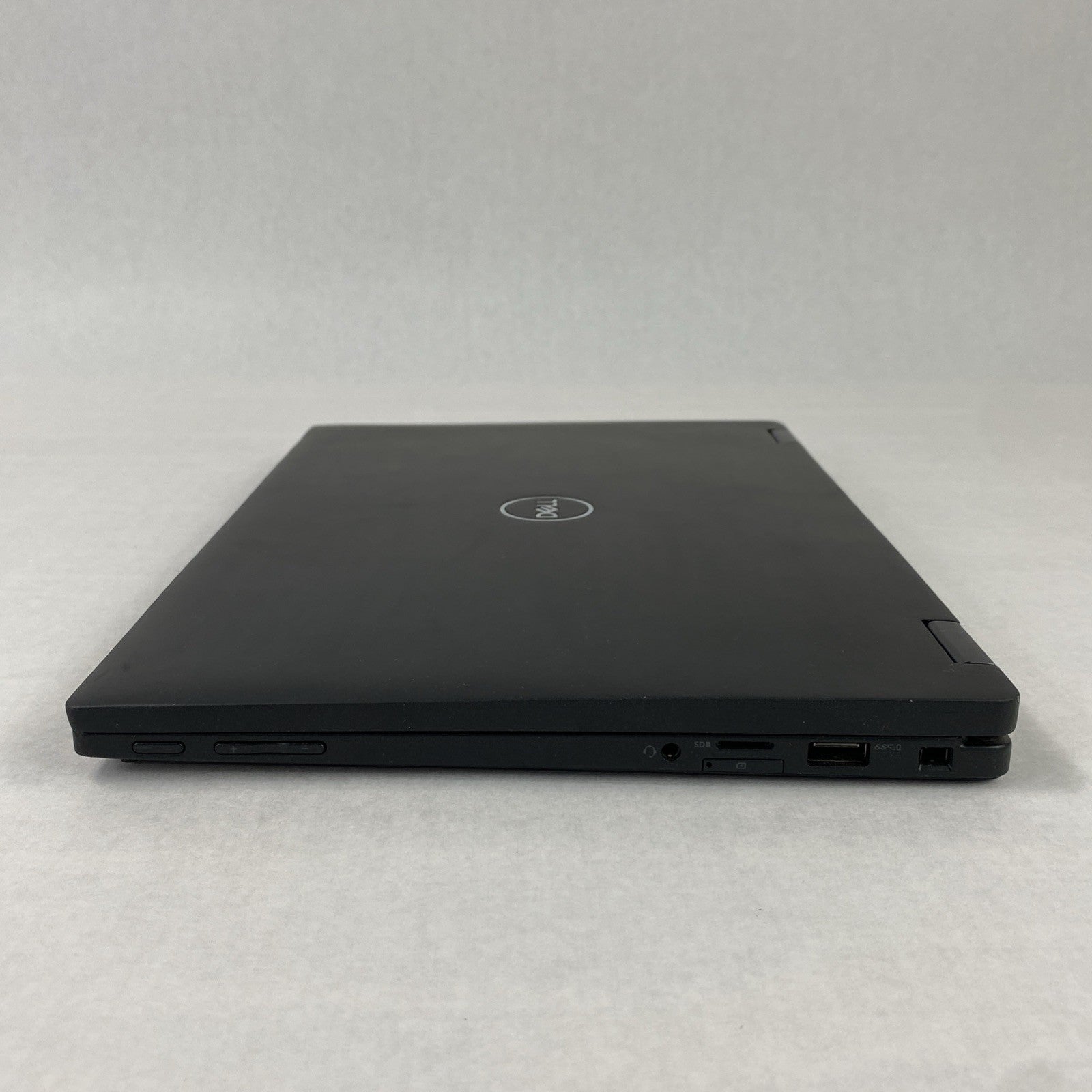 Dell Latitude 7390 2 in 1 13.3" Touch i5-8250U 1.60 GHz 8 GB RAM No HDD No OS