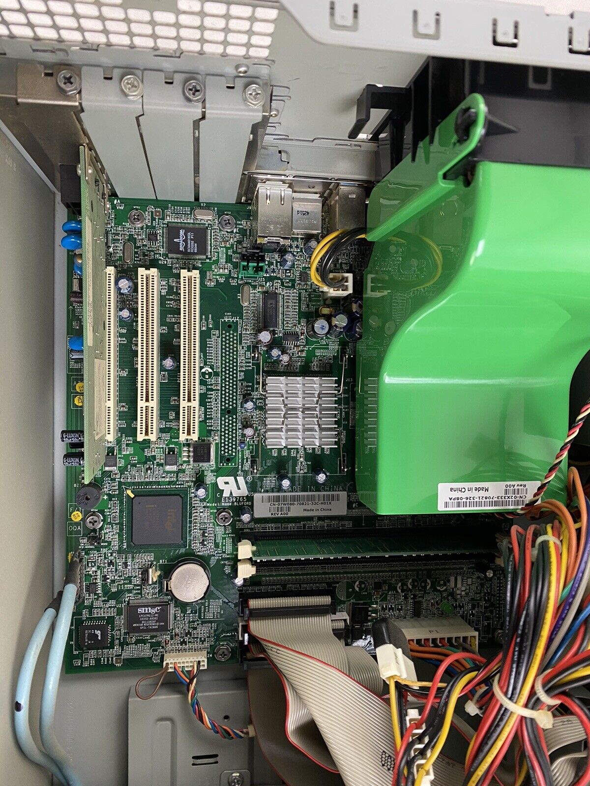 Dell Dimension 2350 MT Intel Pentium 4 2.00GHz 256MB RAM No HDD No OS