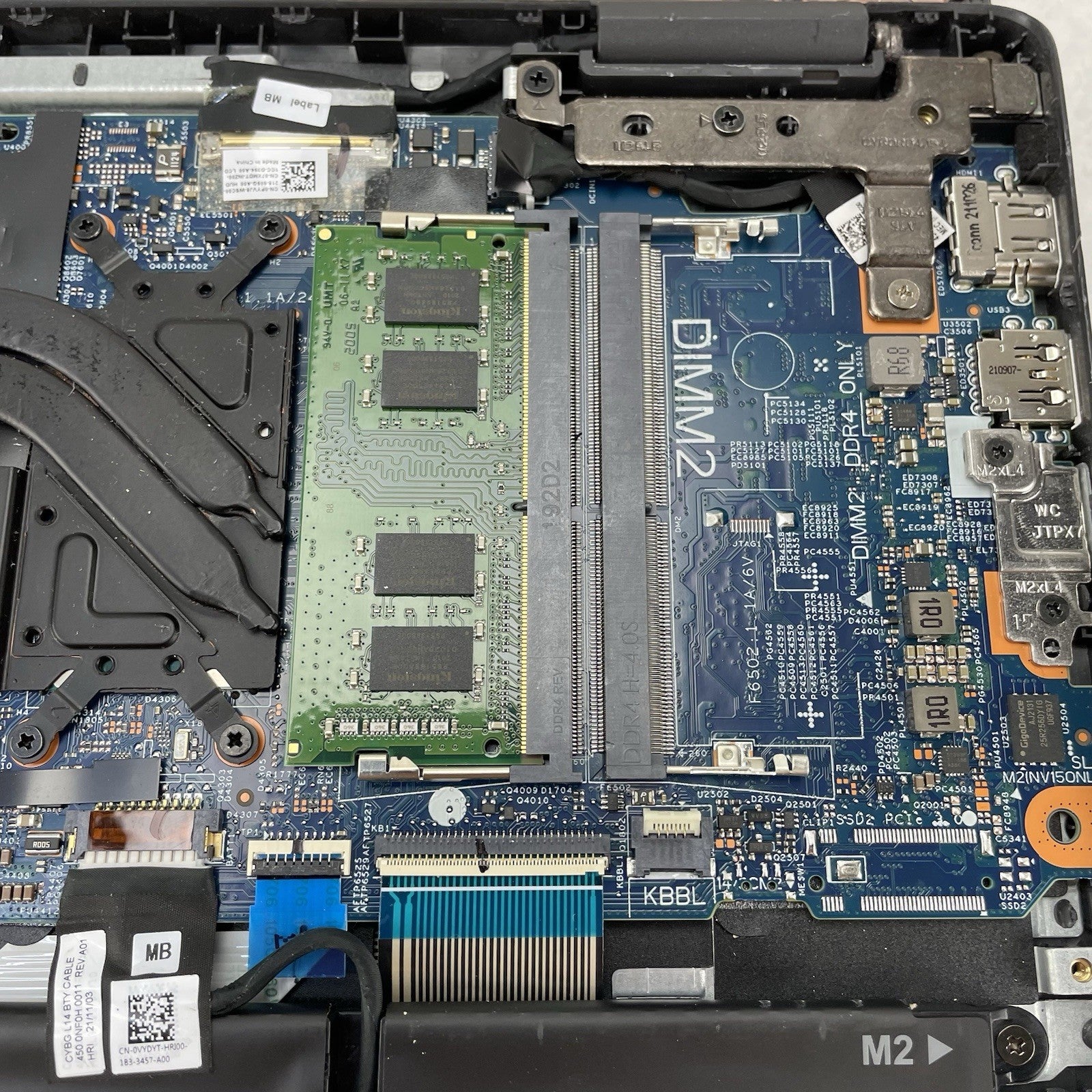 Dell Latitude 3520 15.6" i5-1135G7 2.40 Ghz 8 GB RAM No SSD/OS/AC17